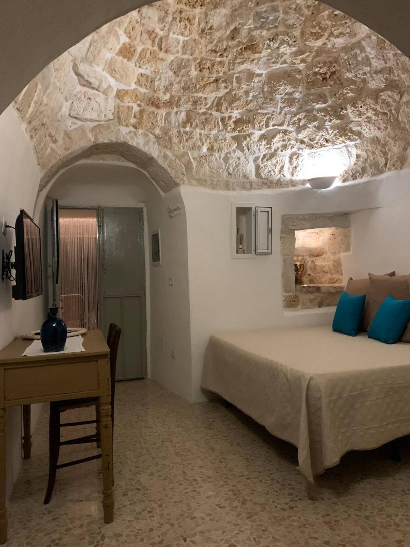 Trullo Canopo Ceglie Messapica Exterior photo